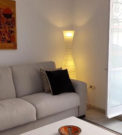 El 2 De Flamenco Bajob Apartment Cadiz Luaran gambar