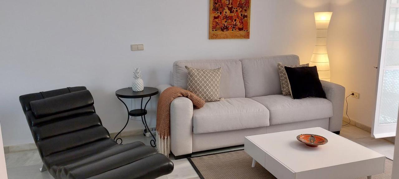El 2 De Flamenco Bajob Apartment Cadiz Luaran gambar