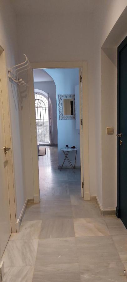 El 2 De Flamenco Bajob Apartment Cadiz Luaran gambar