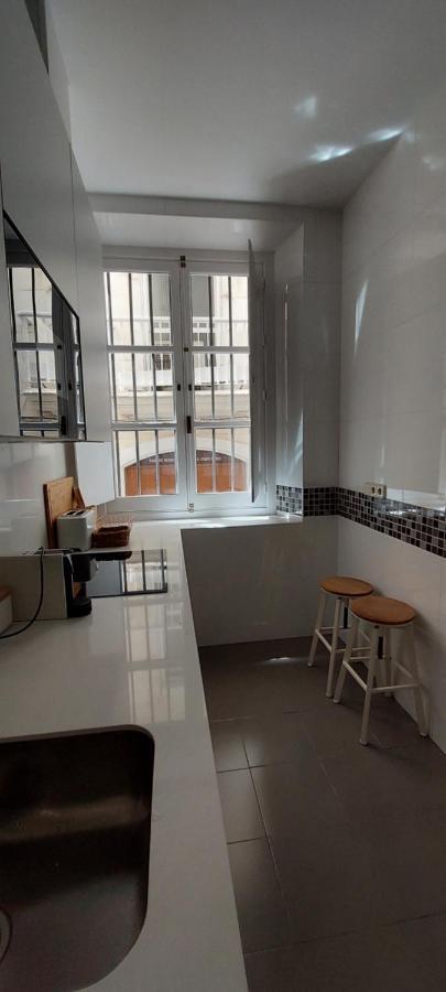 El 2 De Flamenco Bajob Apartment Cadiz Luaran gambar