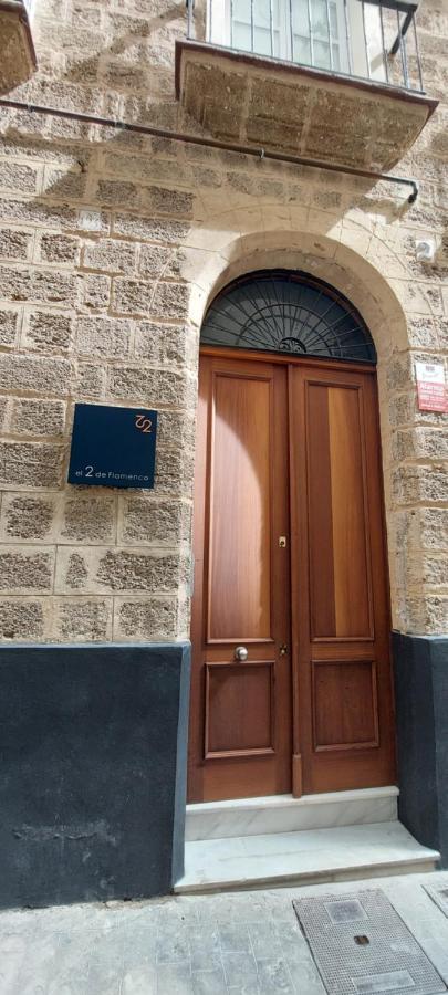 El 2 De Flamenco Bajob Apartment Cadiz Luaran gambar